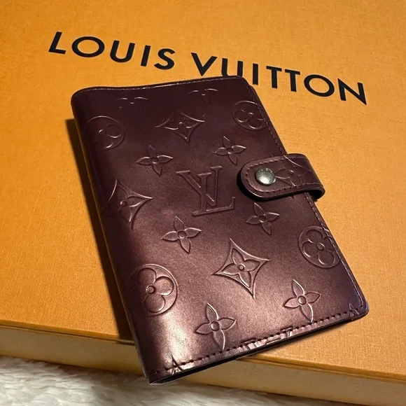 💫 Louis Vuitton RARE Matte Vernis Violet/Purple Leather PM Agenda!! - Picture 7 of 16